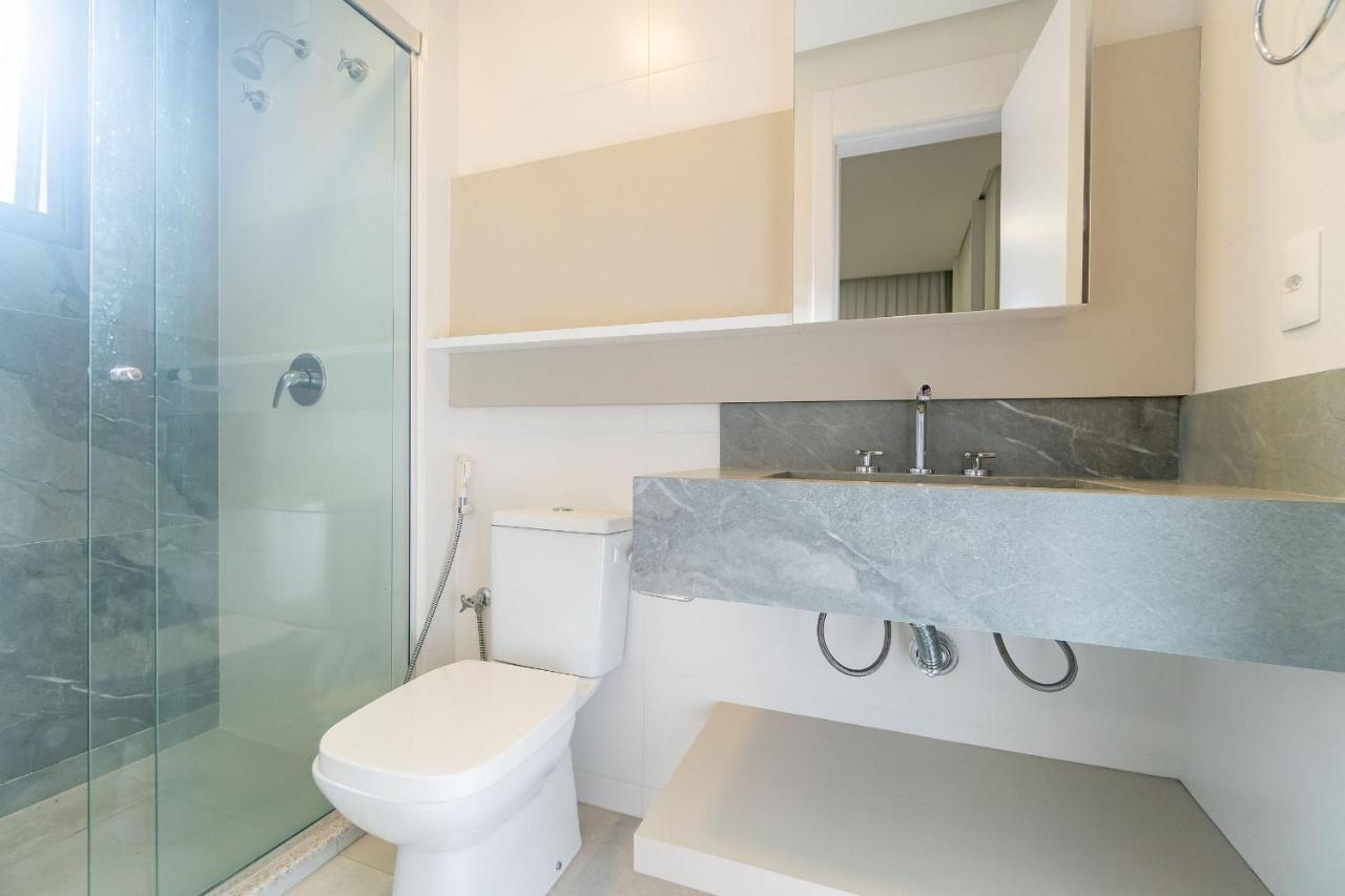 Porto Madero - Apartamento Alto Padrao Em Condo Com Piscina Bombinhas Exterior photo